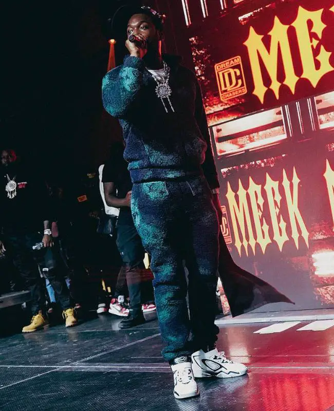 Meek Mill Outfits