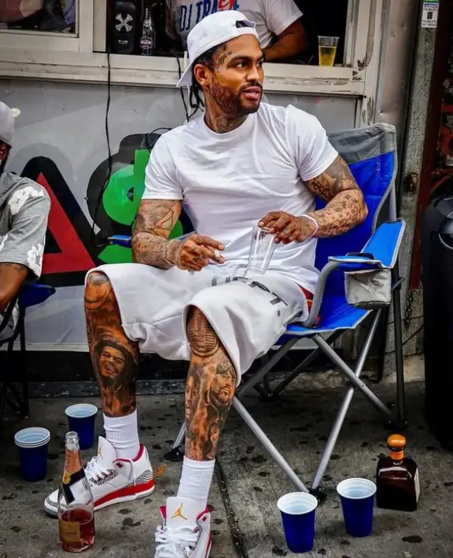 Dave East Outfits